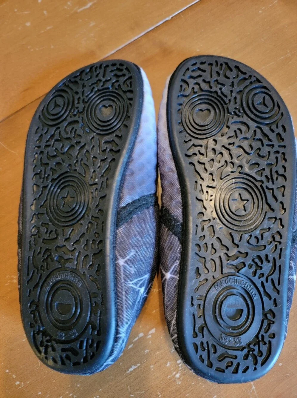 *SALE 2/$20* Kids Water Shoes Grey Black Size 13-13.5